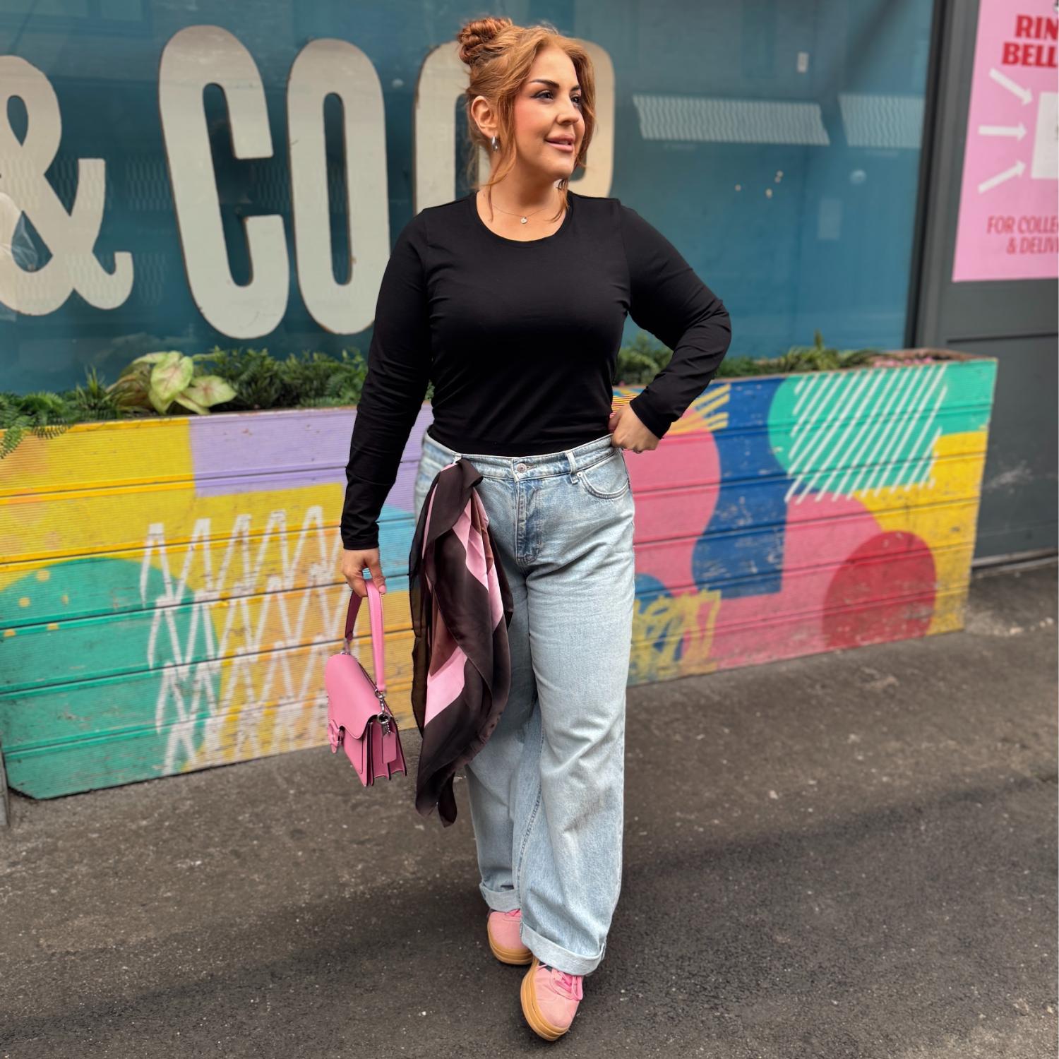 Abi - 1.57m - Größe E