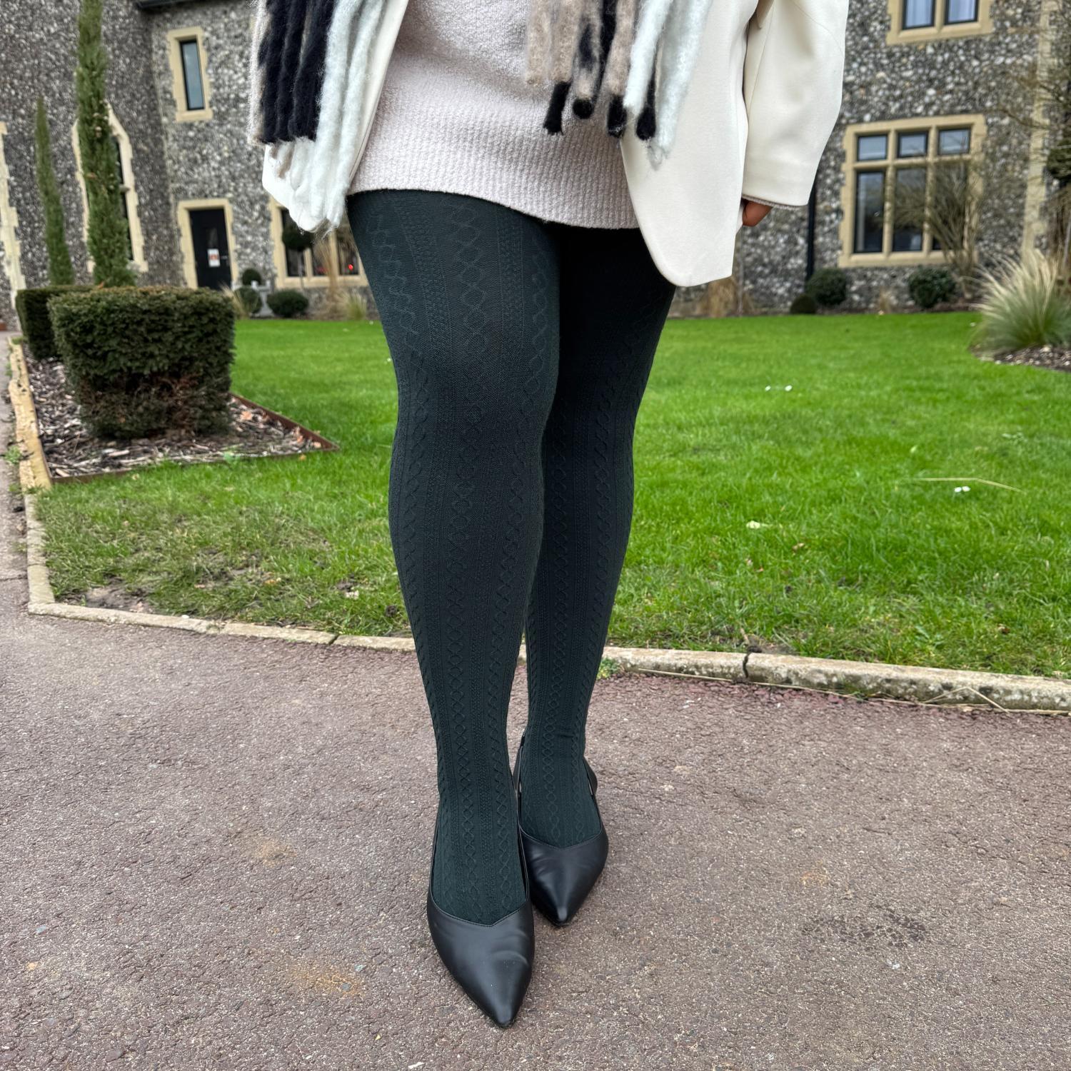 Grannies Zopfstrick Wollstrumpfhosen V2 - Crocodile