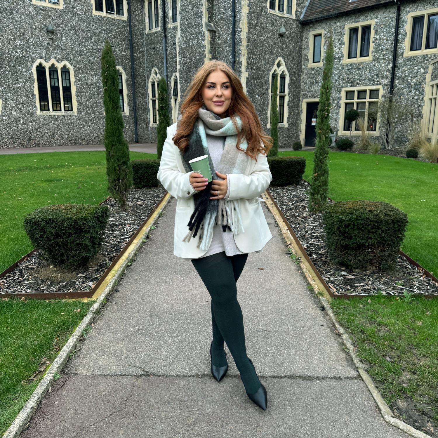 Grannies Zopfstrick Wollstrumpfhosen V2 - Crocodile