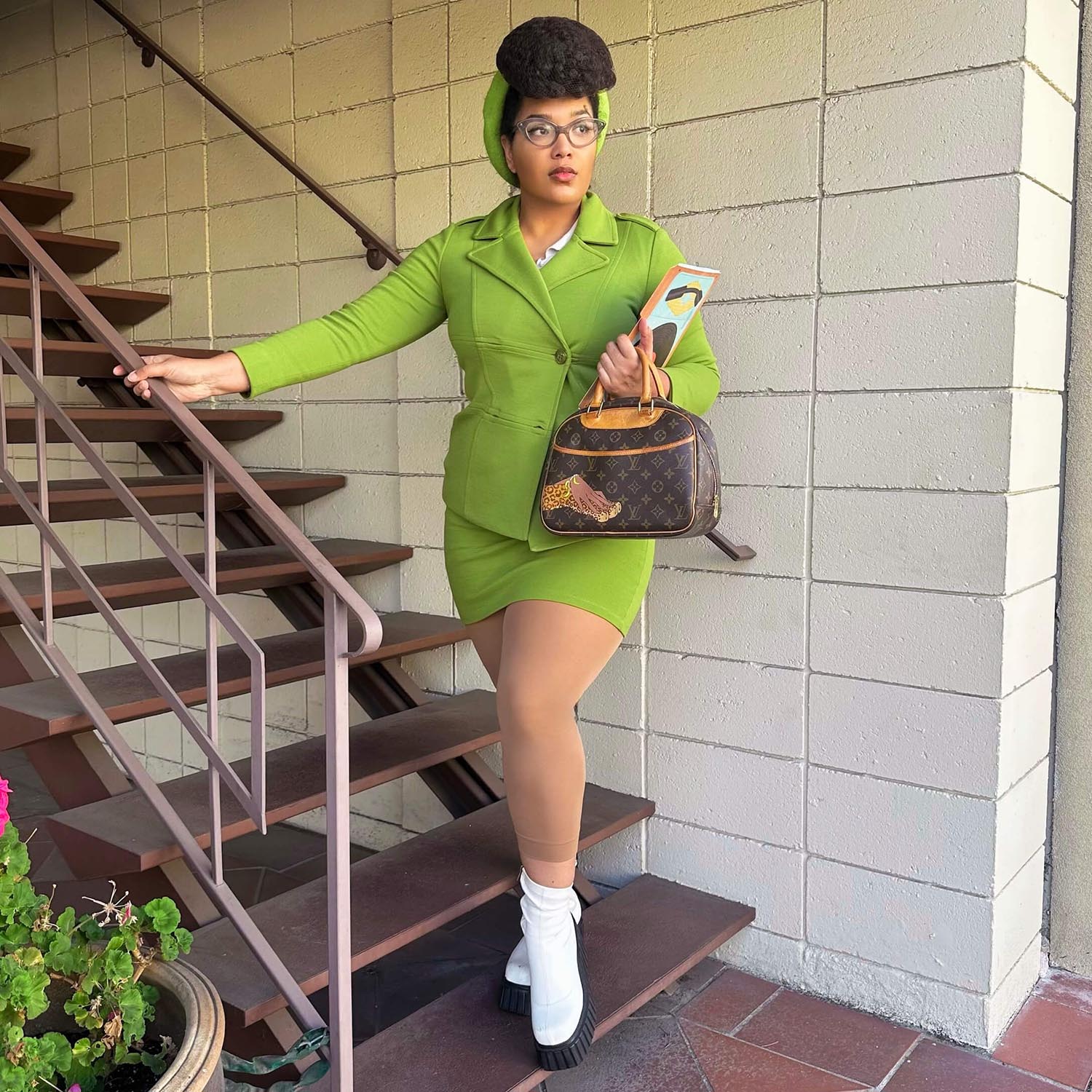 Ashleeta - Größe F