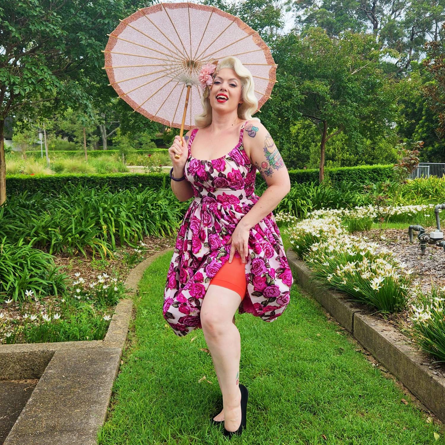 [Bettie - Größe D - 5'7