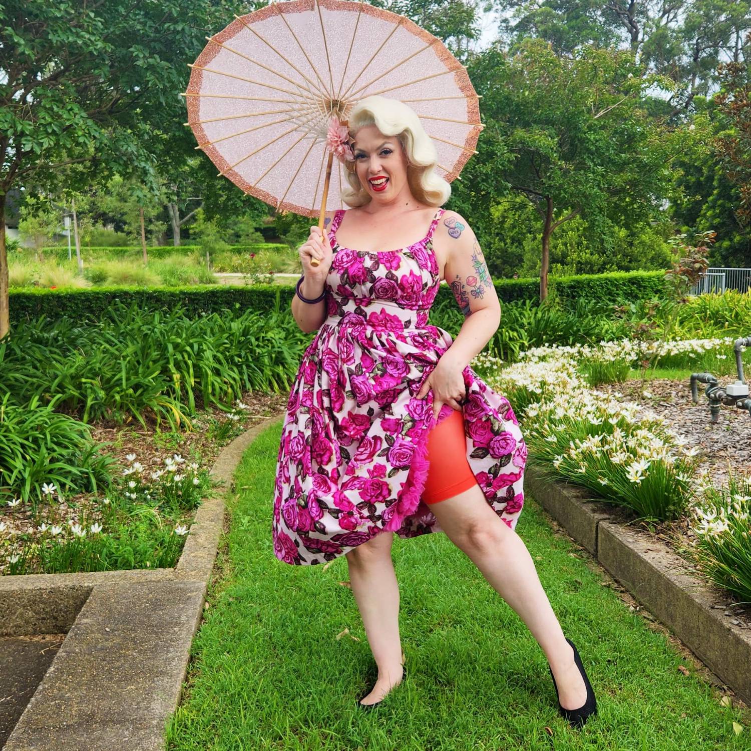 [Bettie - Größe D - 5'7