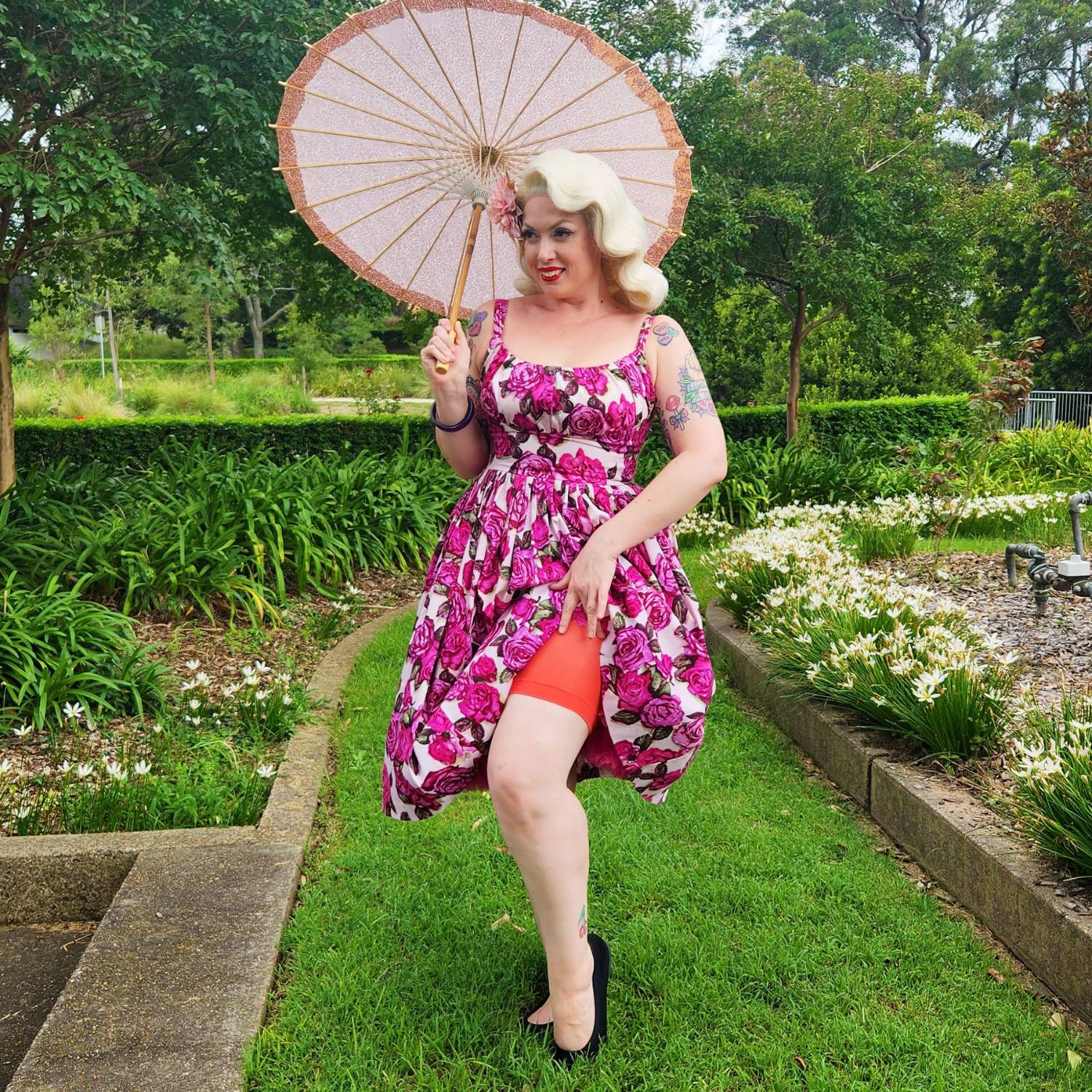 [Bettie - Größe D - 5'7