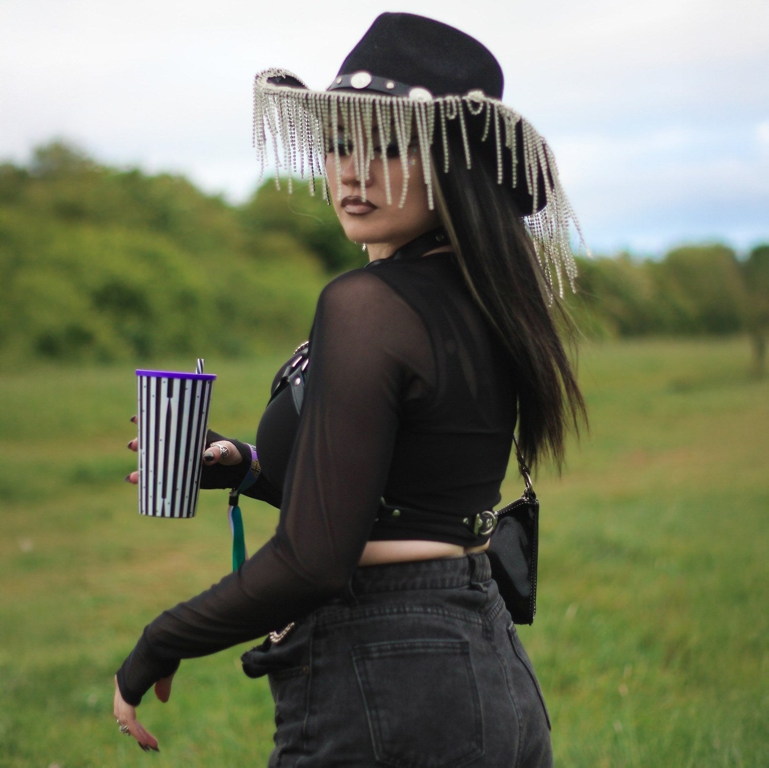 Cropped Mesh Top - Schwarz