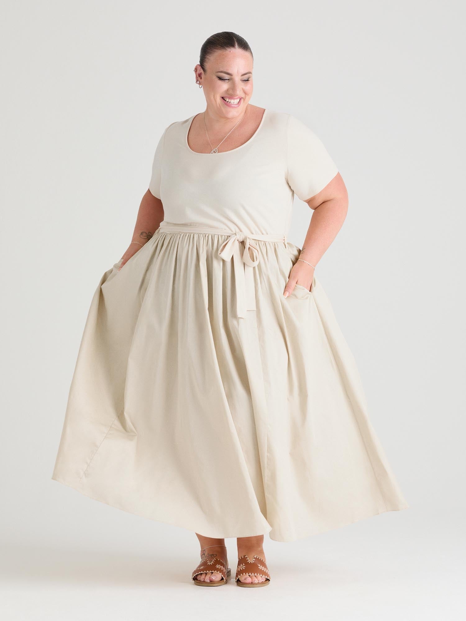 Danielle, 5ft 8in / 173cm  - Größe G