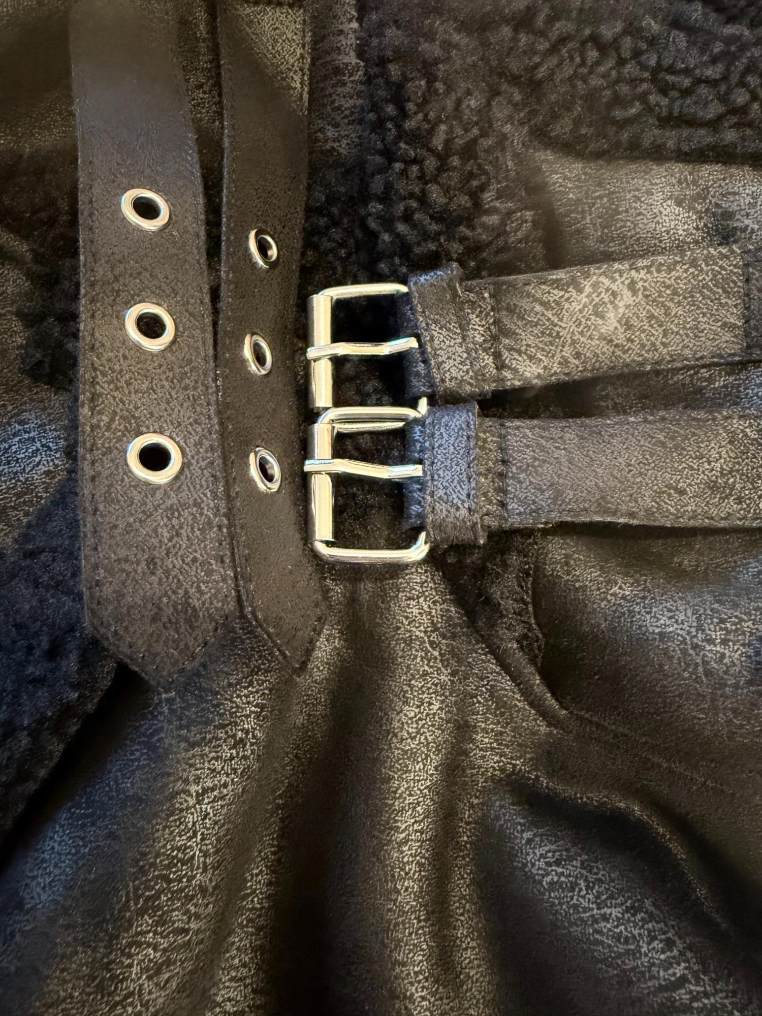 Bessie Aviator Jacke – Schwarz