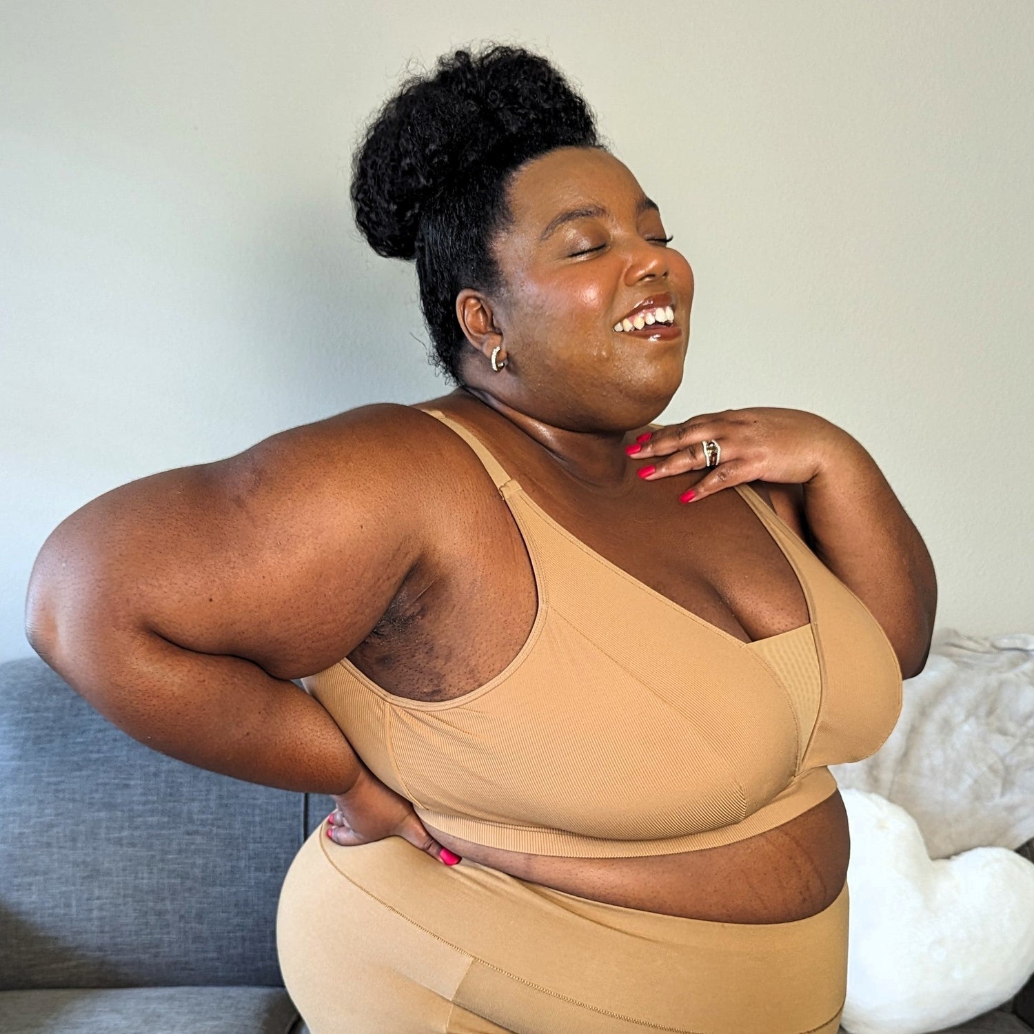 Ebony - Cup Größe - Volle Cup