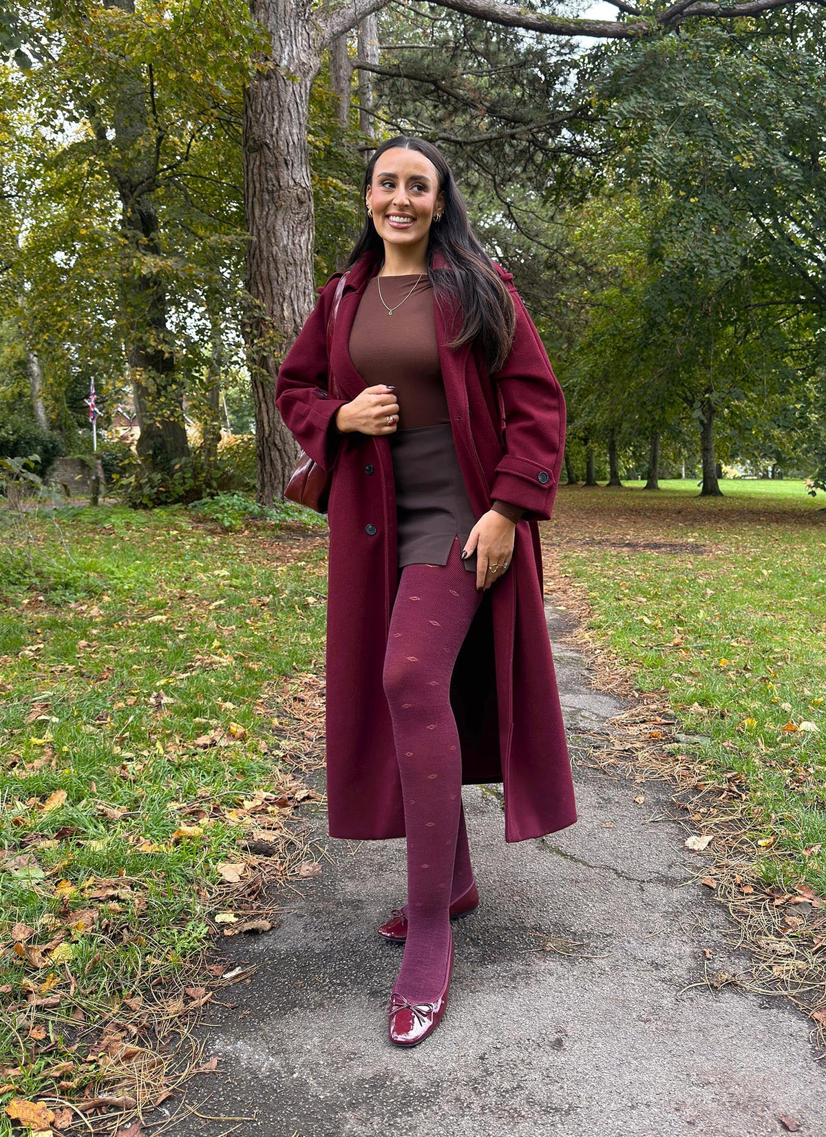 Woll-Spitzenstrumpfhose – Ditsy Diamond – Kirschrot