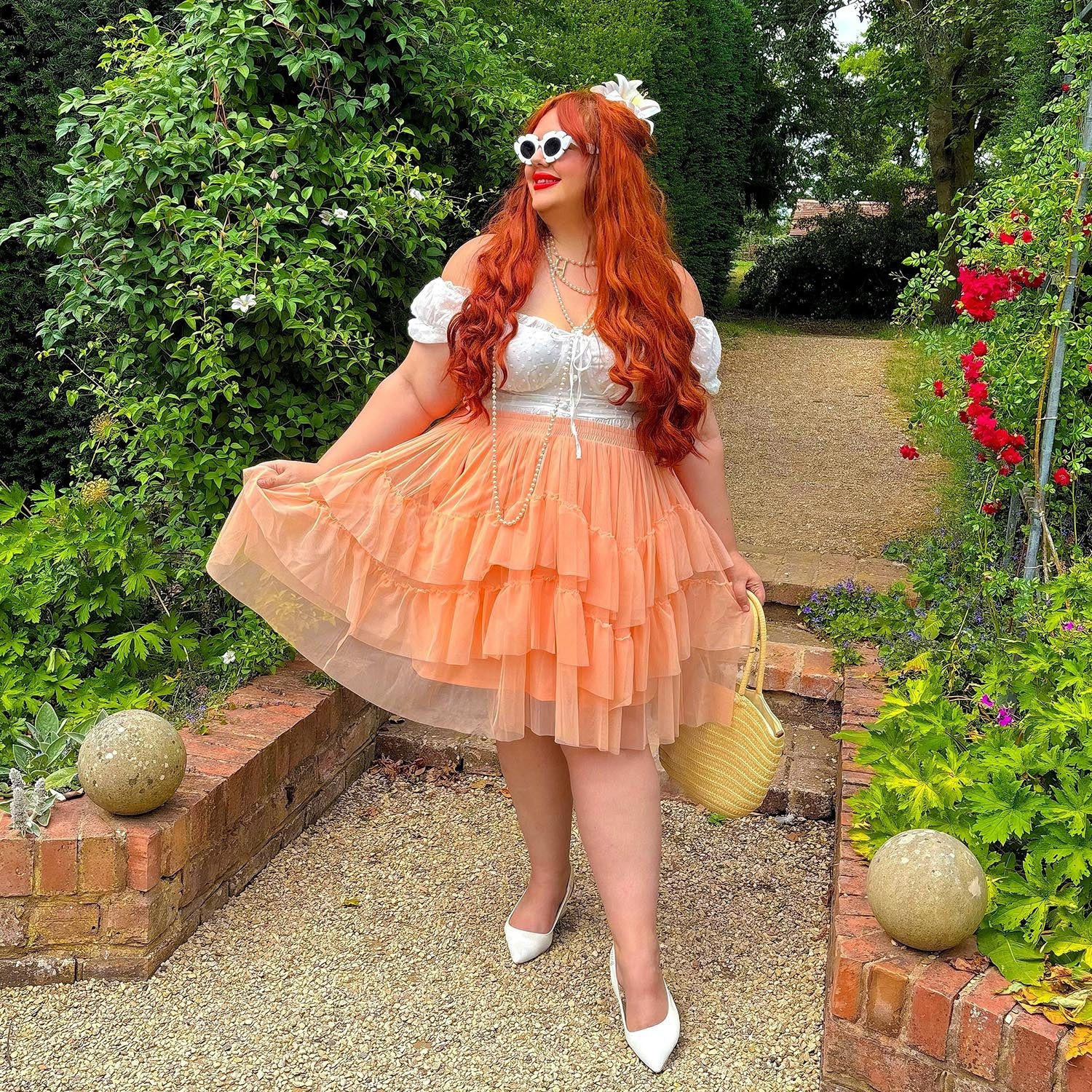 Hayley, 5ft 9in / 175cm - Größe F