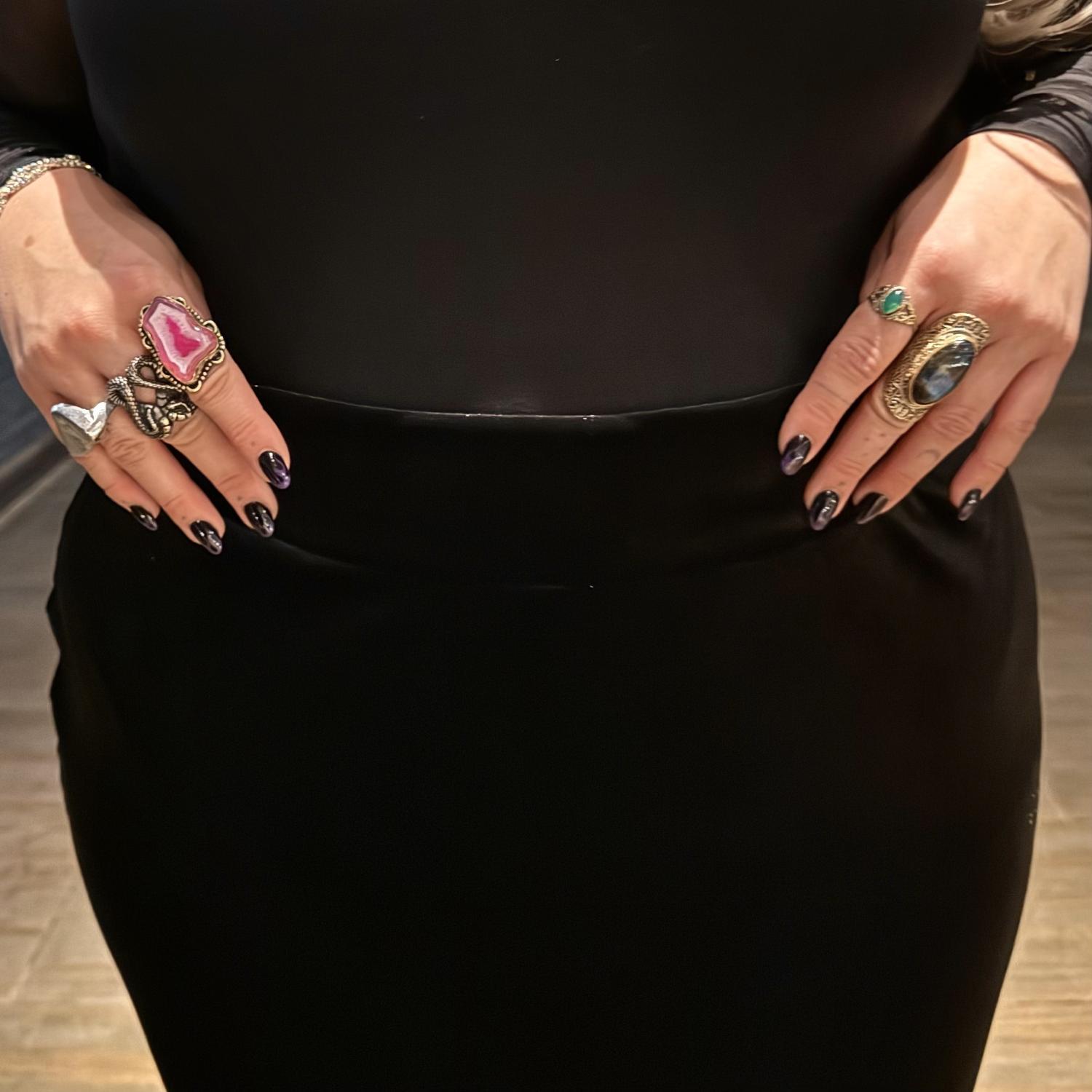 Samtrock im Meerjungfrauen-Stil – Schwarz