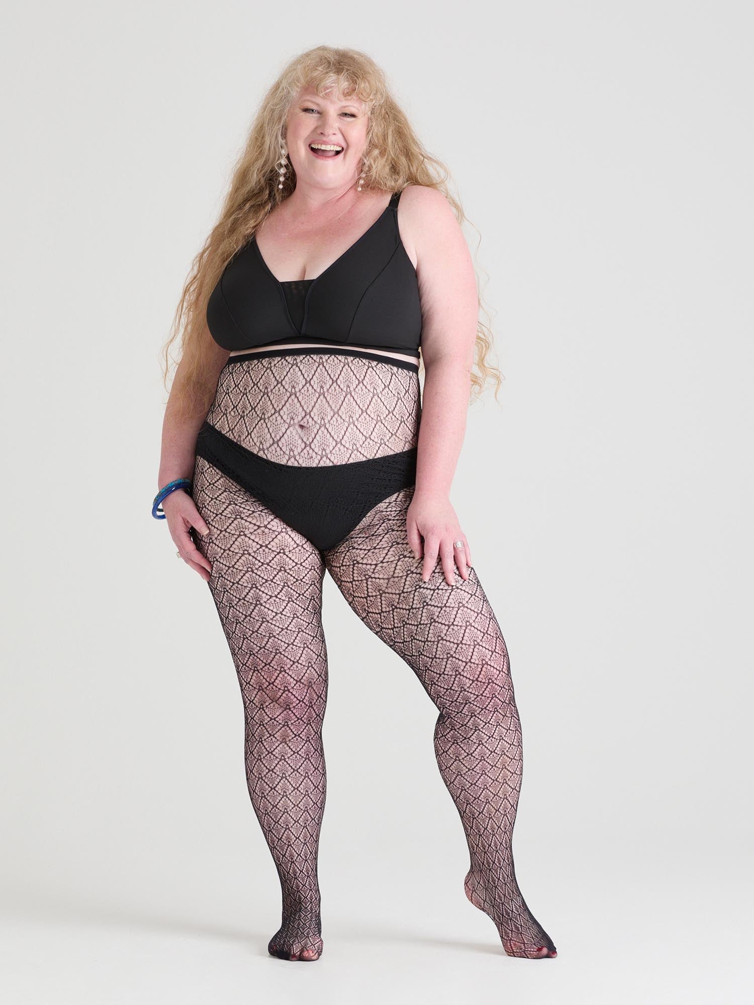 Shake The Room Fishnet