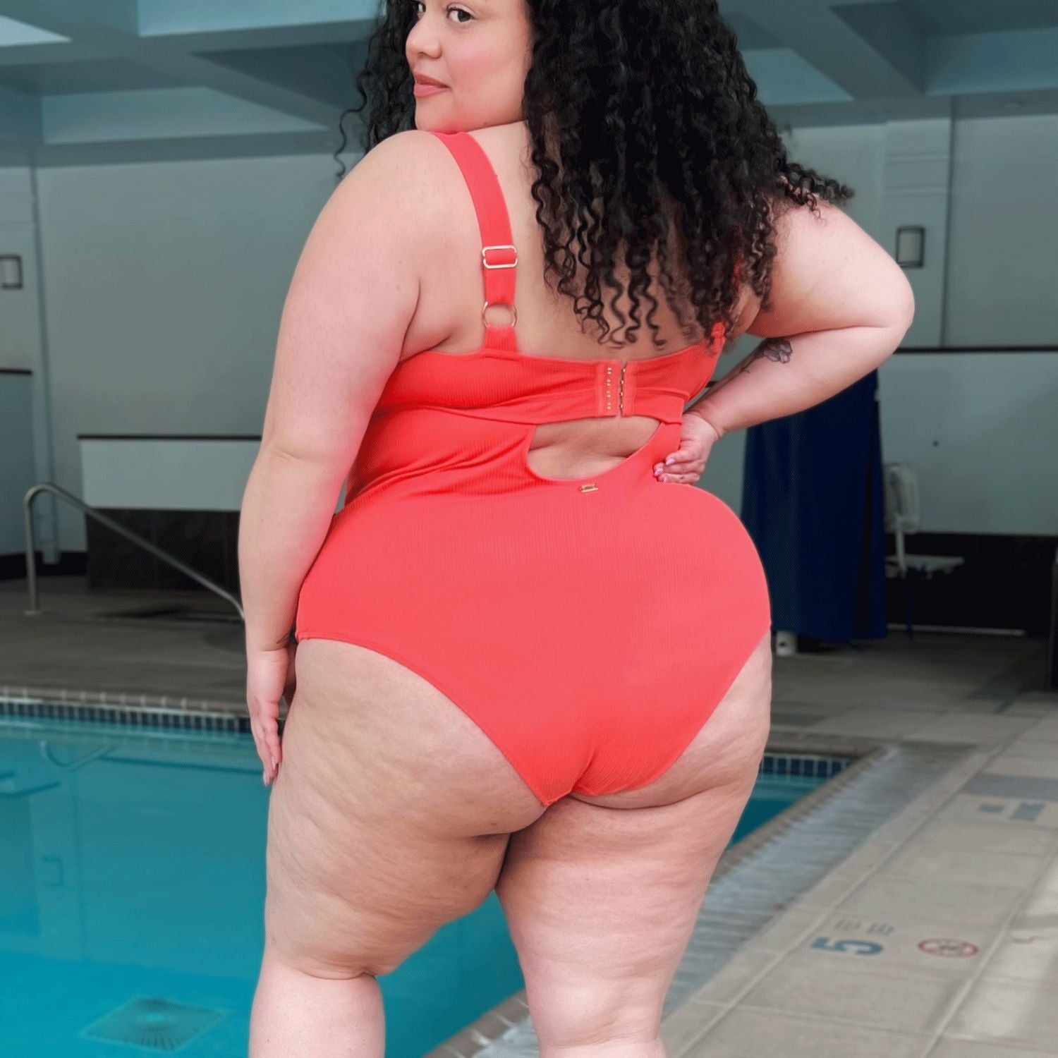 [Kayla - Größe F - 5'3