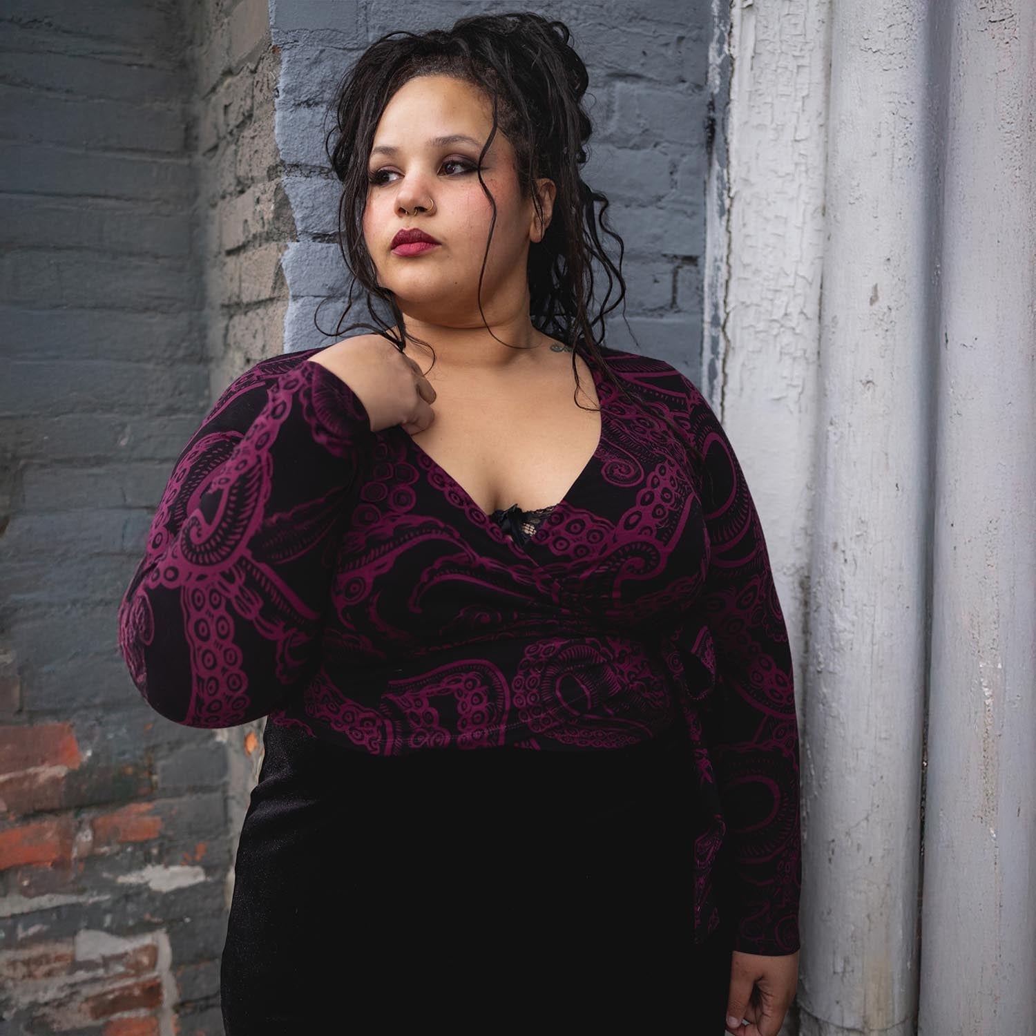 Bio-Baumwolle Wickeltop – Kraken’s Embrace