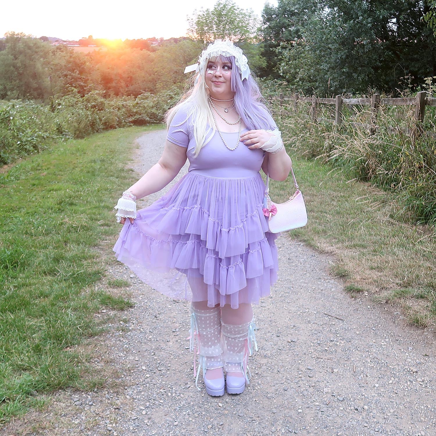 Leah, 5ft 5in / 165cm - Größe D