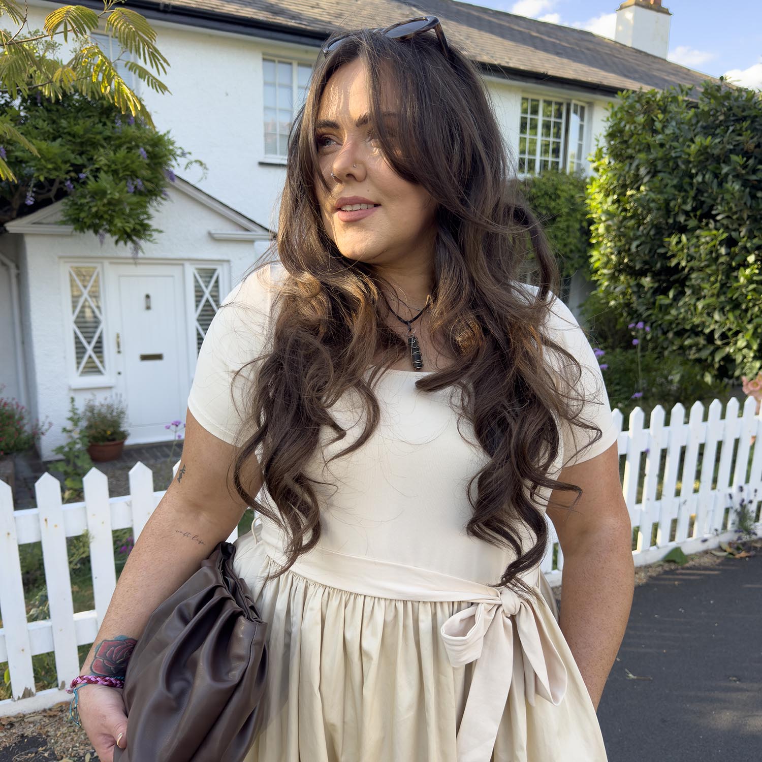 Louise, 5ft 7in / 170cm - Größe E