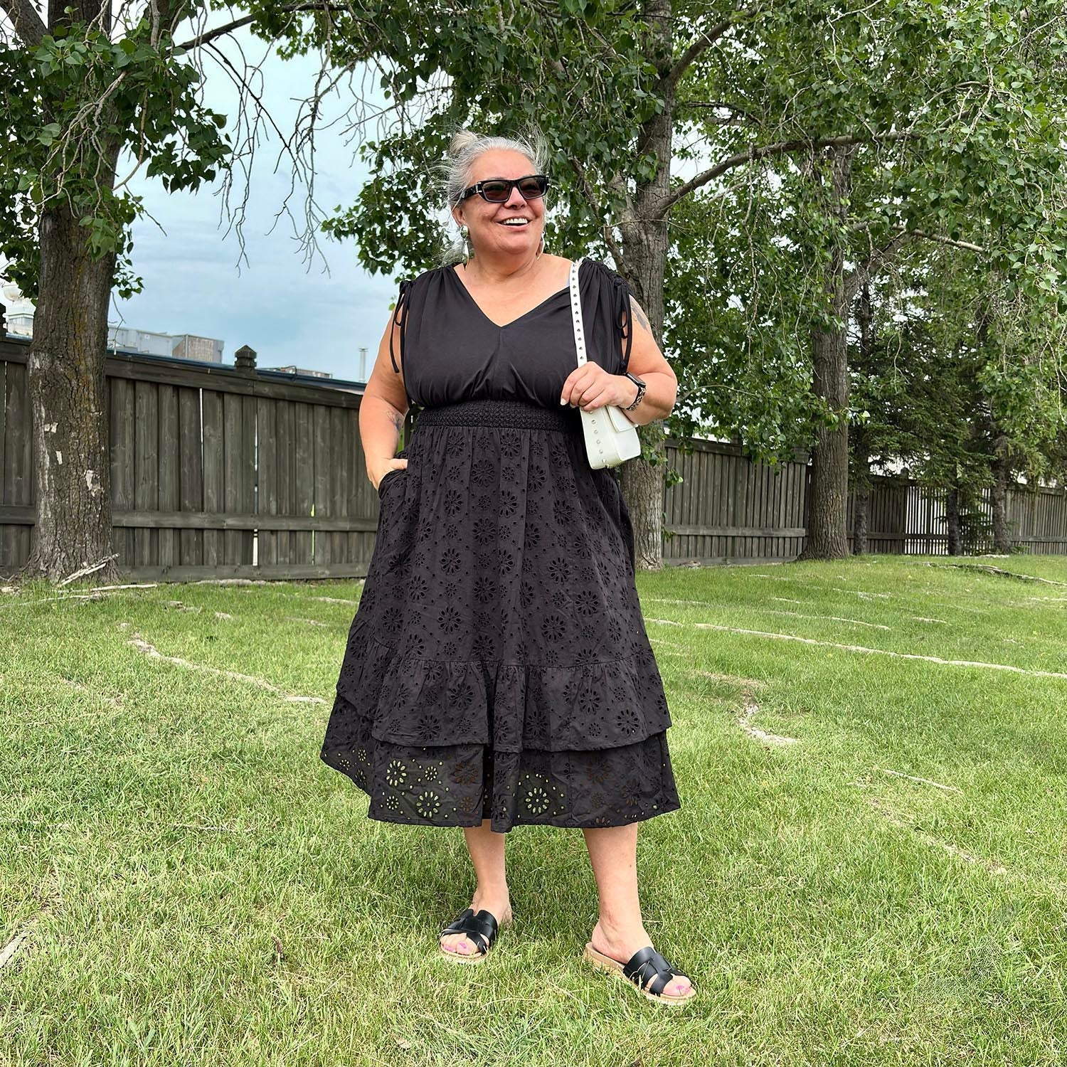 Manny, 5ft 5in / 166cm - Größe F