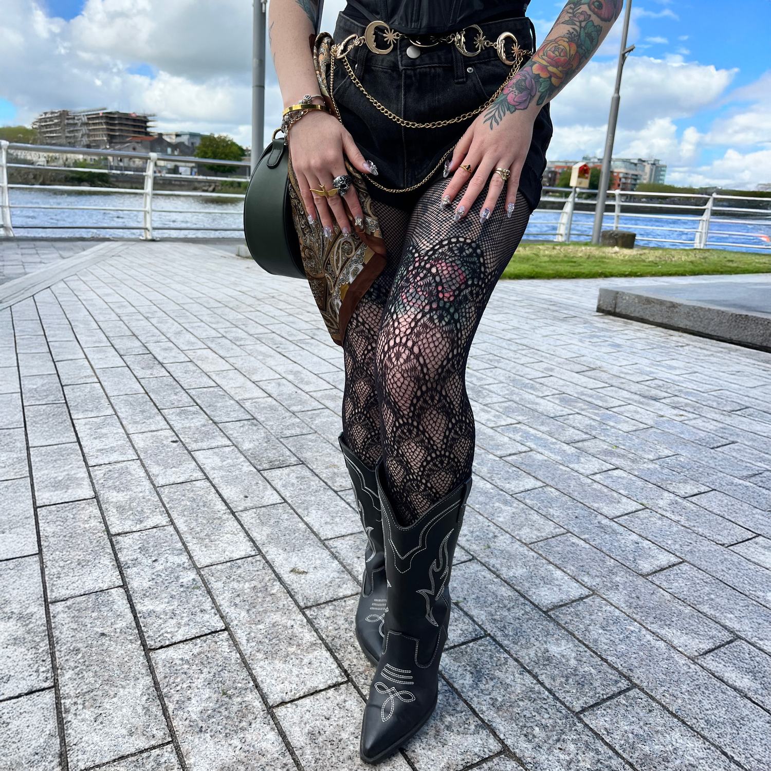 Drop The Ball Fishnet