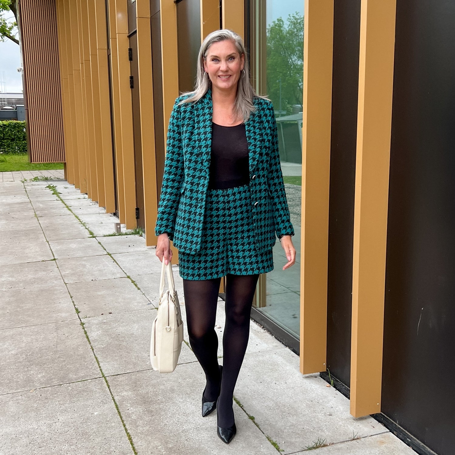 Huggy Leicht stützende Strumpfhose - Schwarz