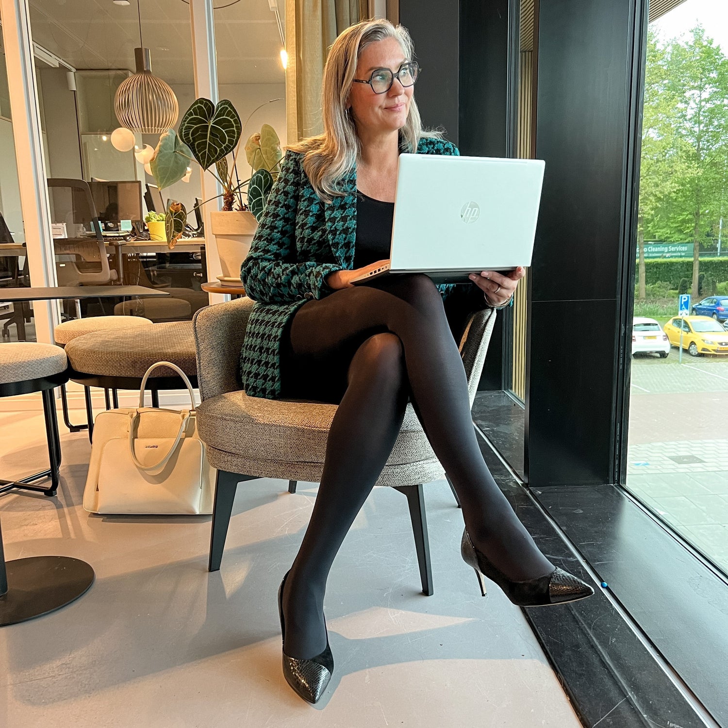 Huggy Leicht stützende Strumpfhose - Schwarz