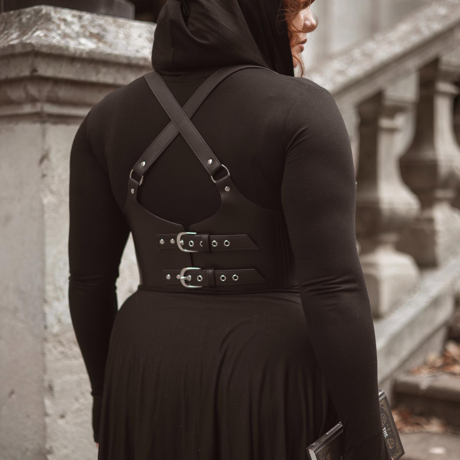 Spitzen-Underbust-Harness – Schwarz