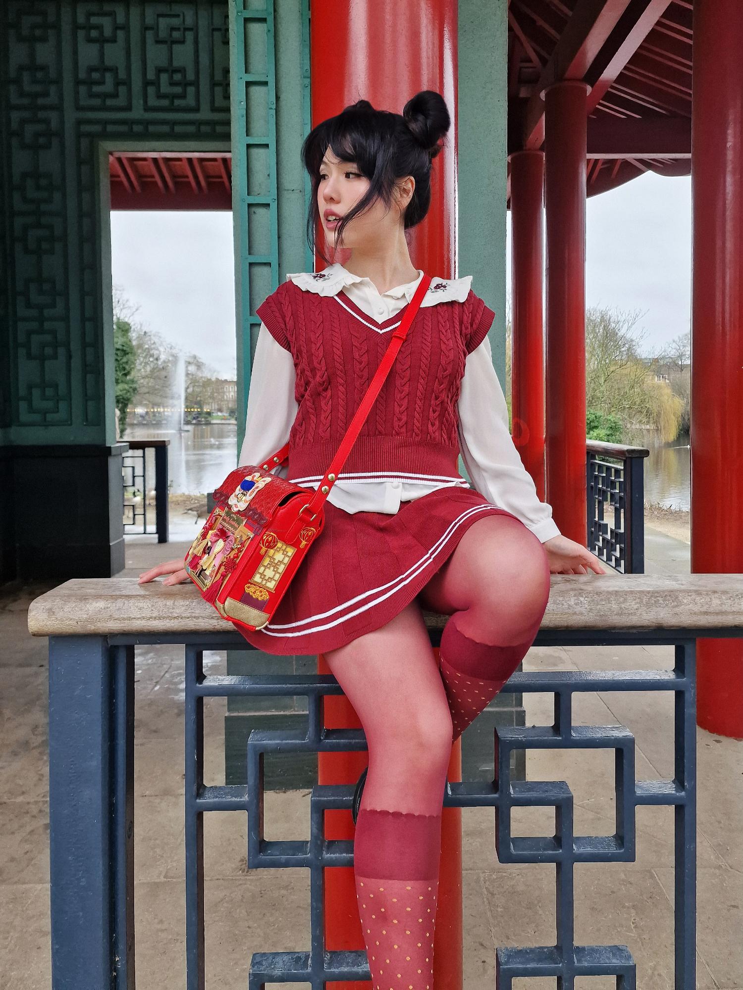 Seoul Chic Strumpfhose in Overknee-Optik - Burgunderrote