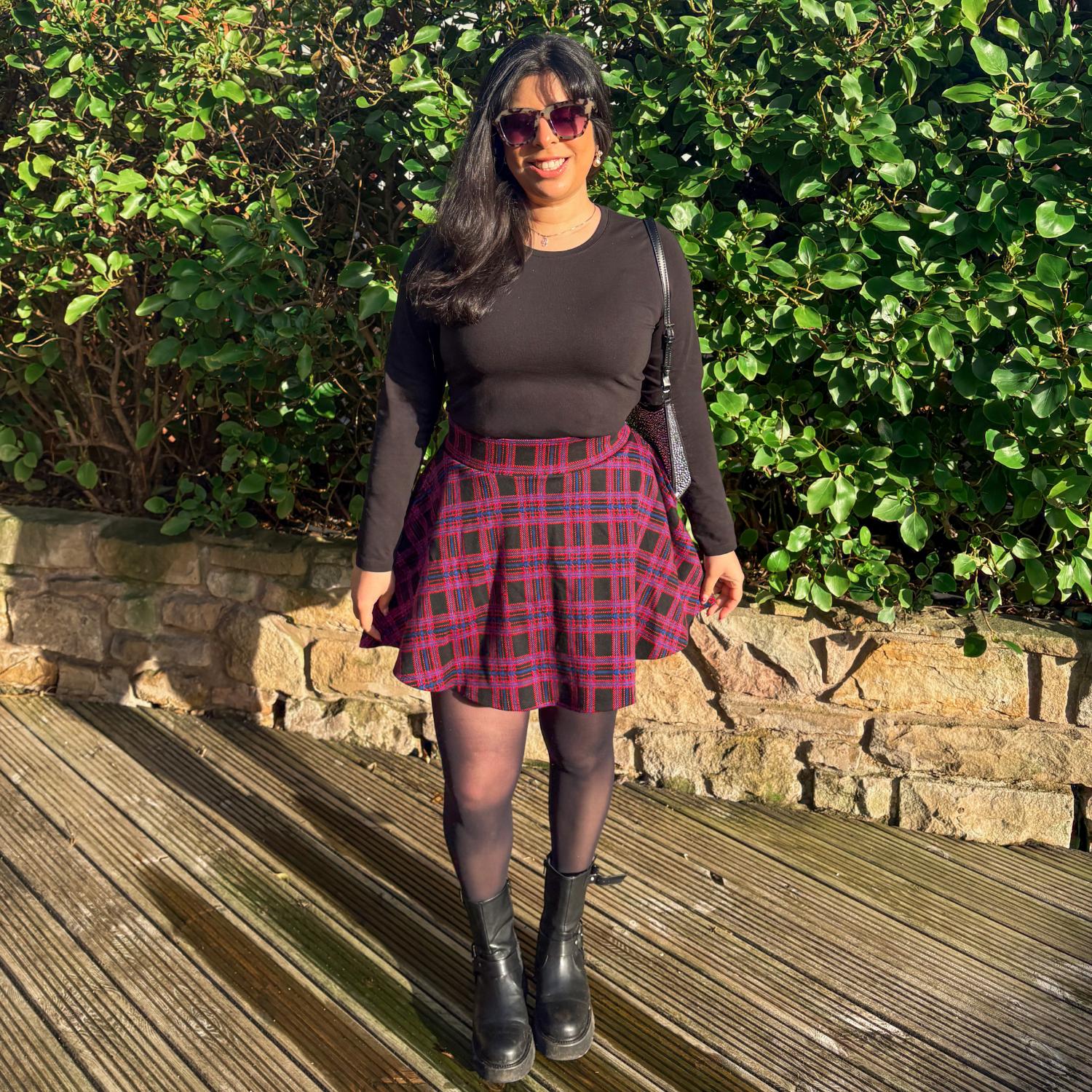 Langarmshirt aus Baumwolle mit Rundhalsausschnitt – Schwarz