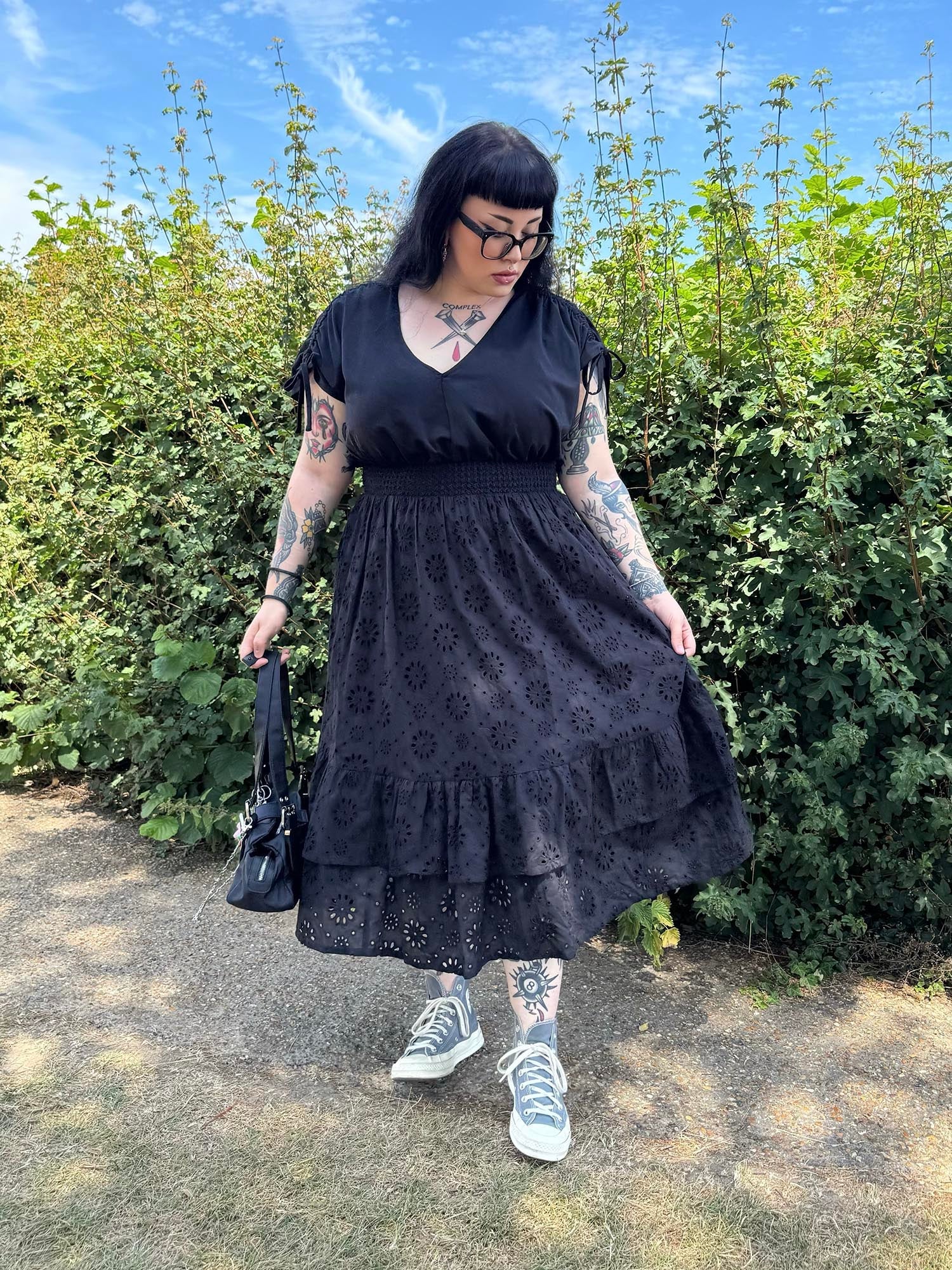 Rhi, 5ft 3in / 161cm - Größe E