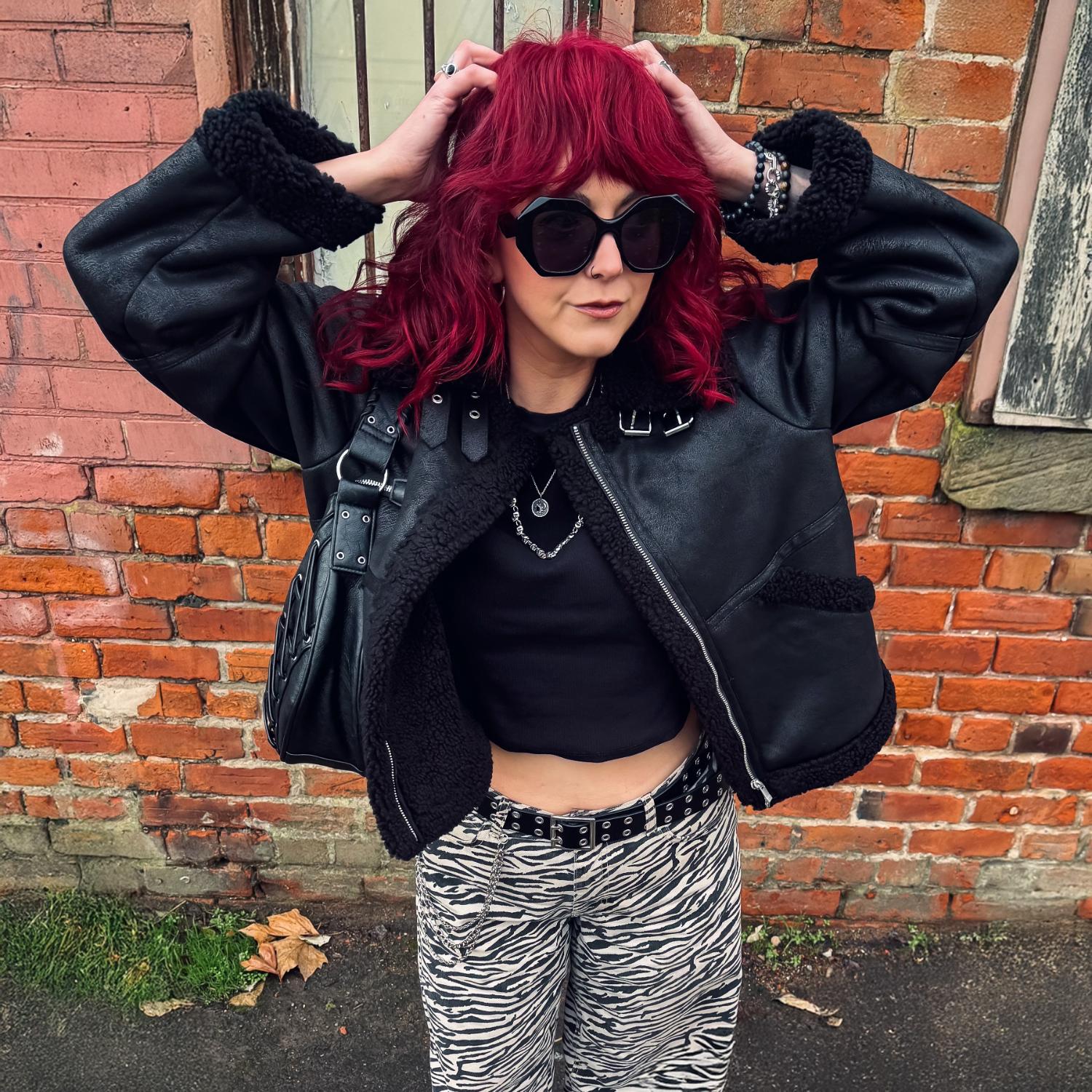 Bessie Aviator Jacke – Schwarz