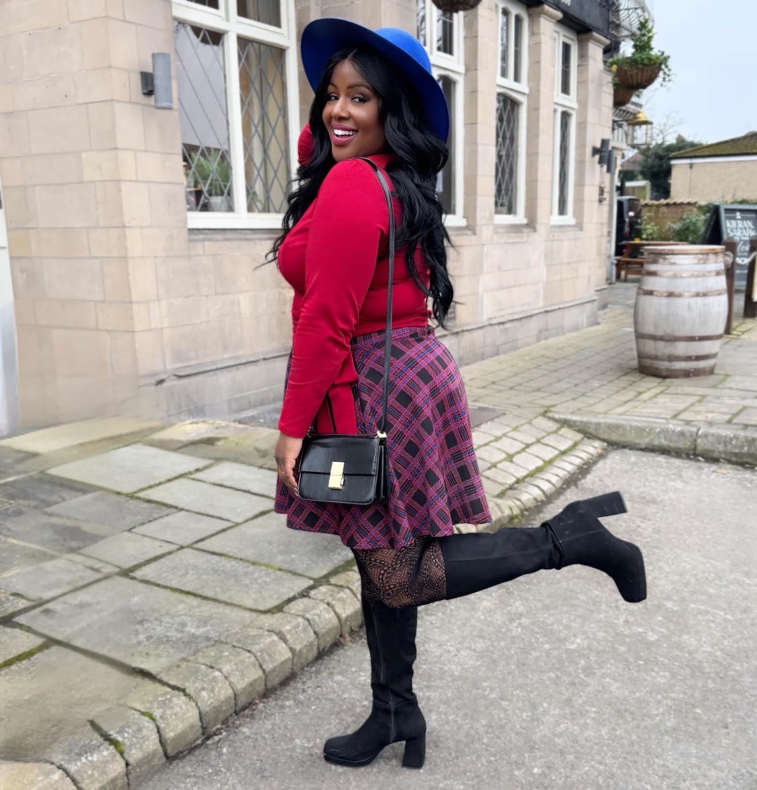 Samantha - Größe E