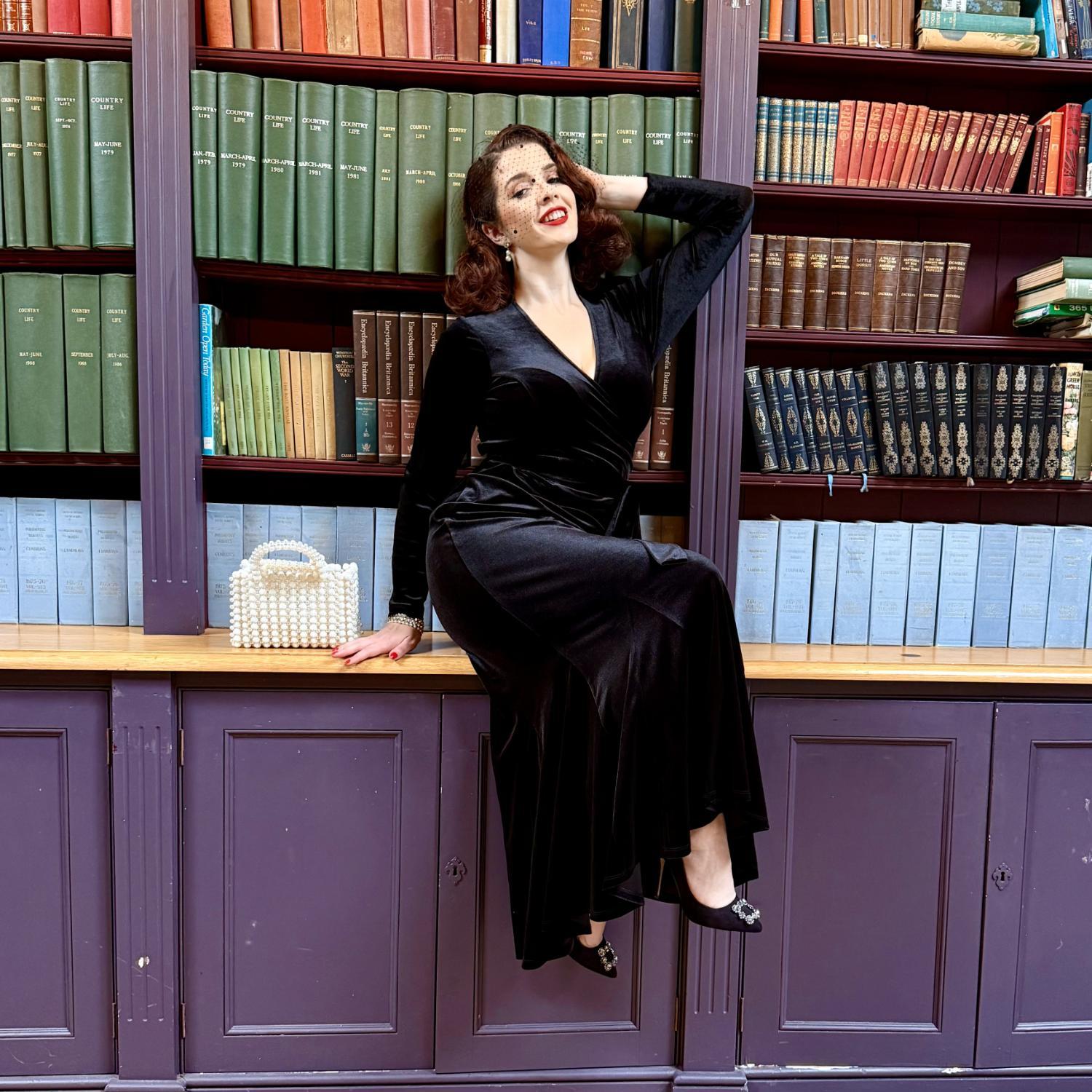 Samtrock im Meerjungfrauen-Stil – Schwarz