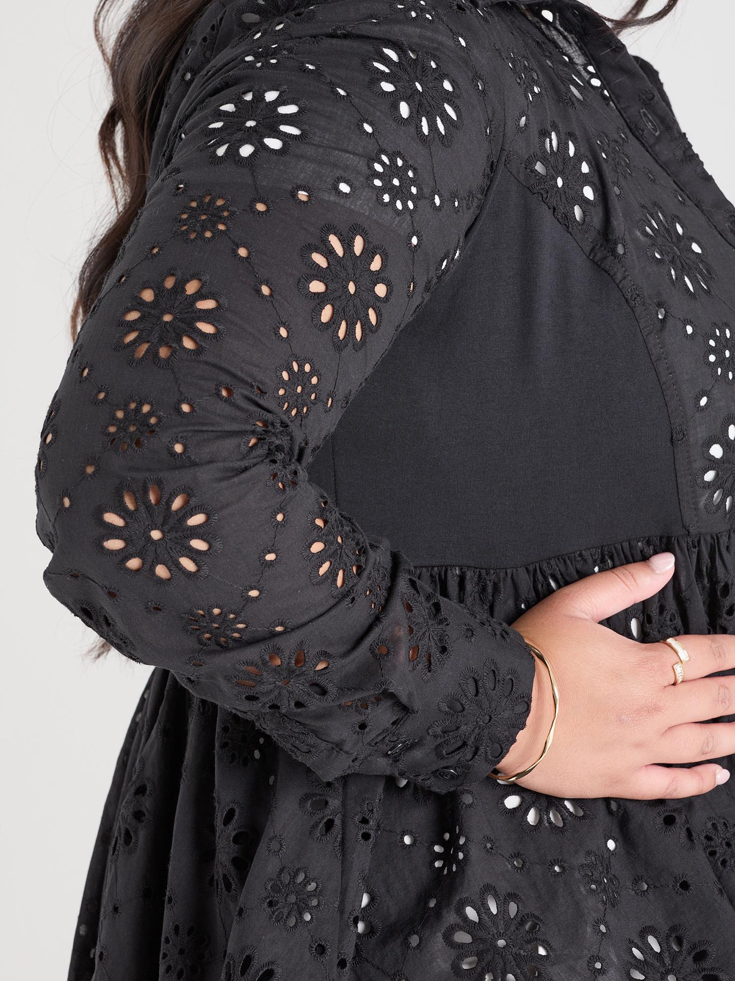 Simran, 5ft 4in / 163cm - Größe D2