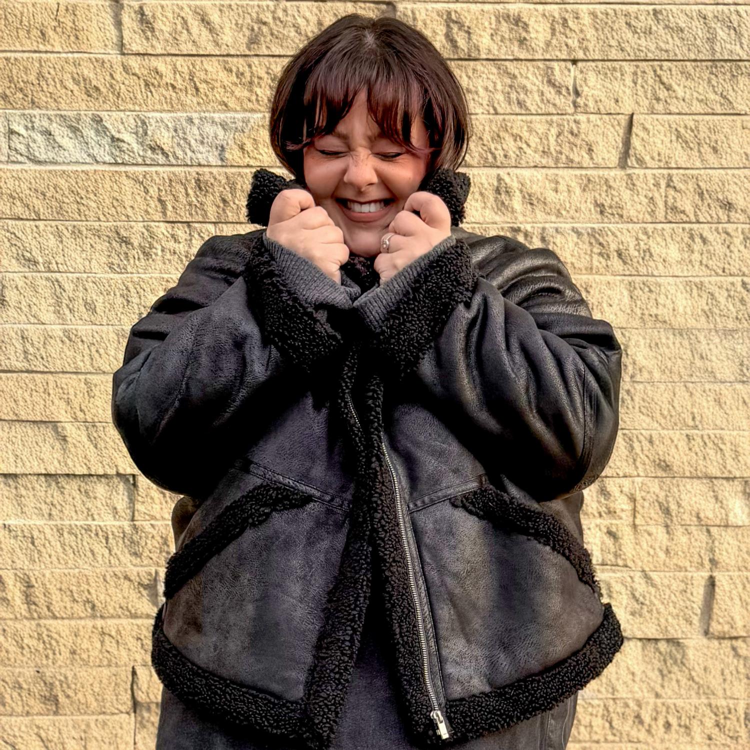 Bessie Aviator Jacke – Schwarz