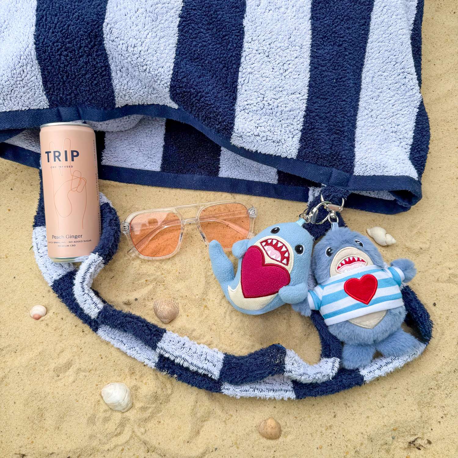 Big Softee 2-in-1 Strandtuch-Tasche – Navy/White