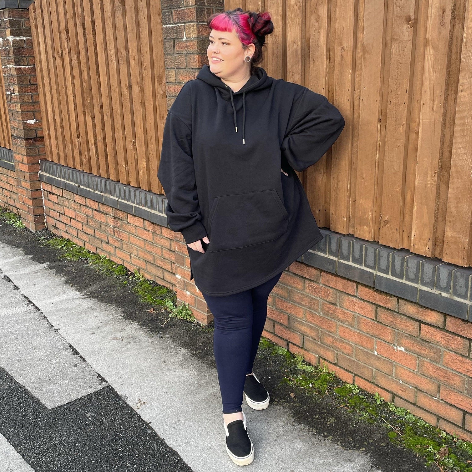 Bio-Baumwolle Longline Hoodie - Schwarz