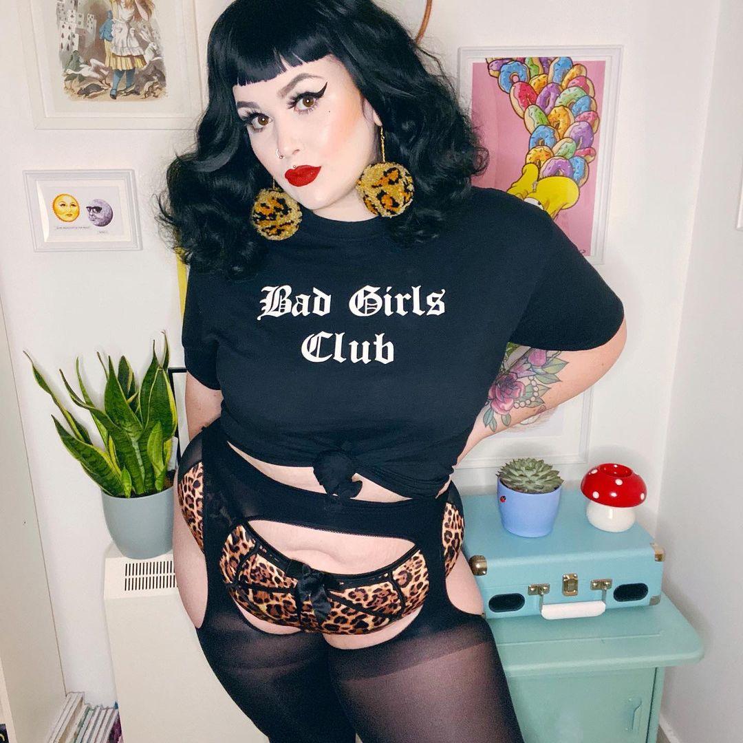 Mock Garters - Sexig AF