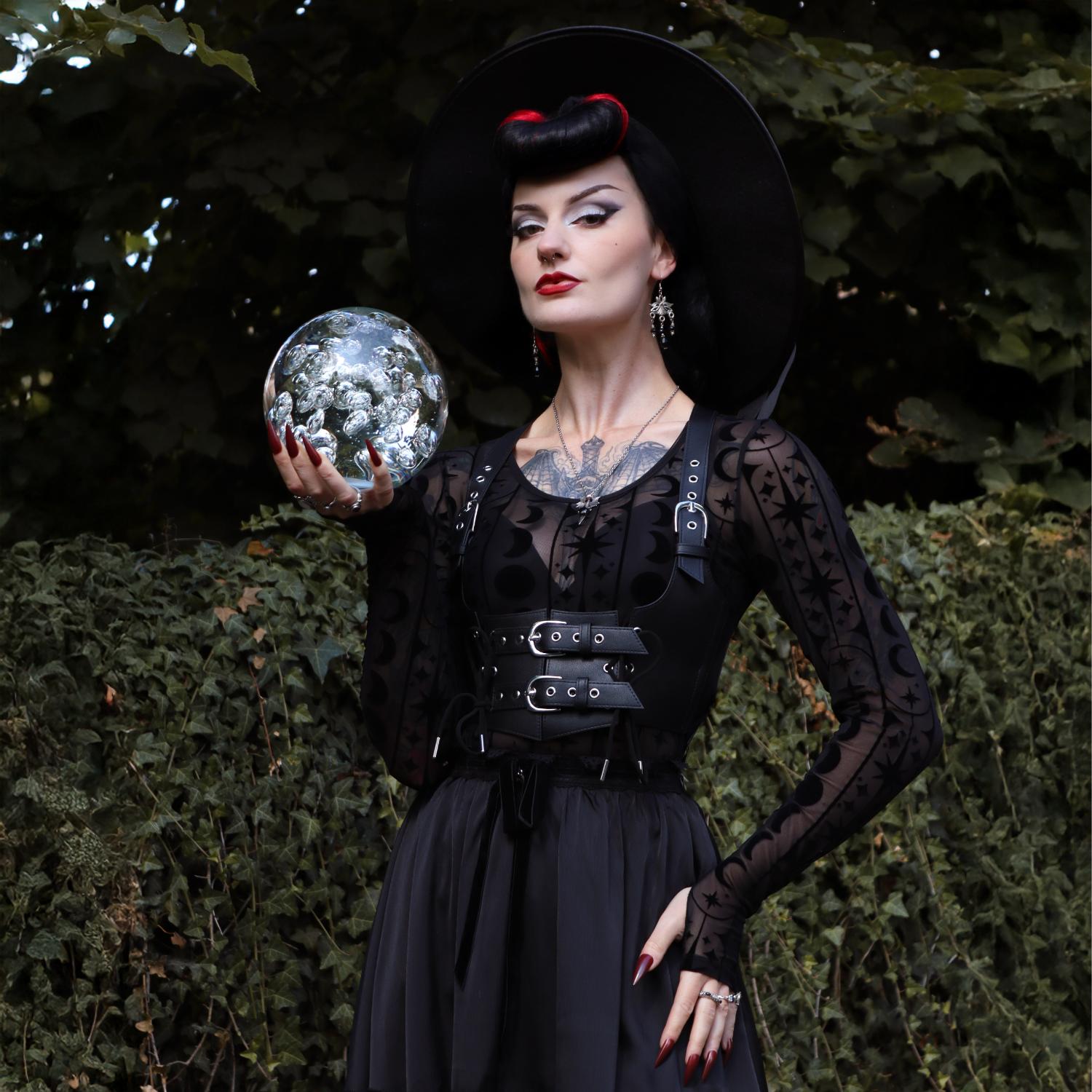 Flock-Mesh-Top – Moon Stars Pinstripe – Schwarz