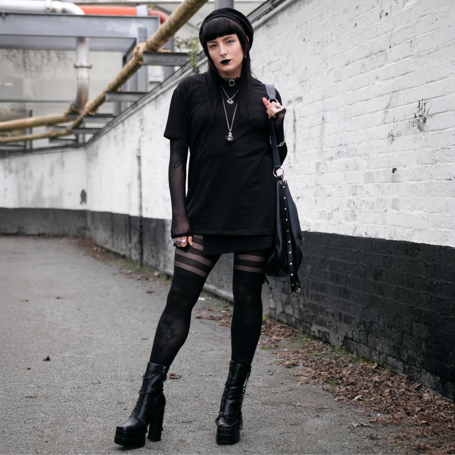 Major Arcana Unisex Tee - VI Die Liebenden