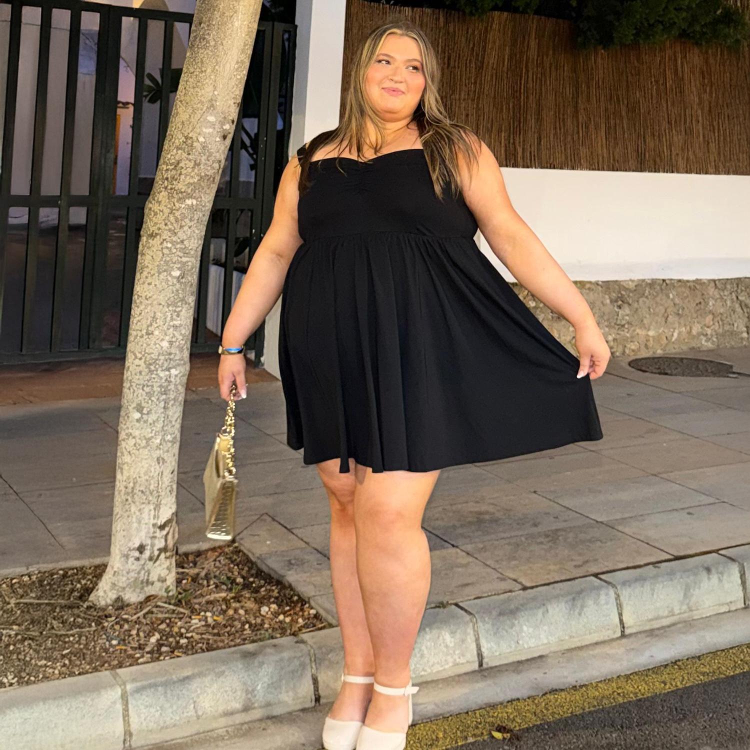 Audrey Kleid – Schwarz