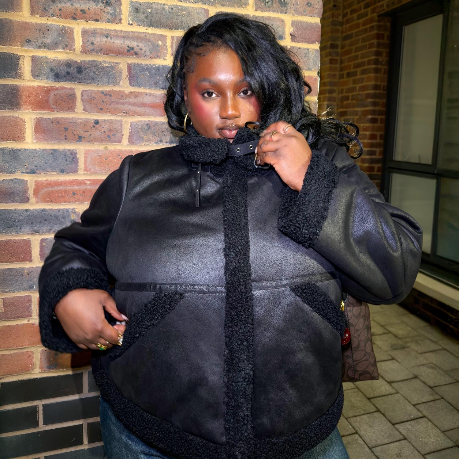 Bessie Aviator Jacke – Schwarz