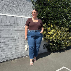 Danielle - Size G