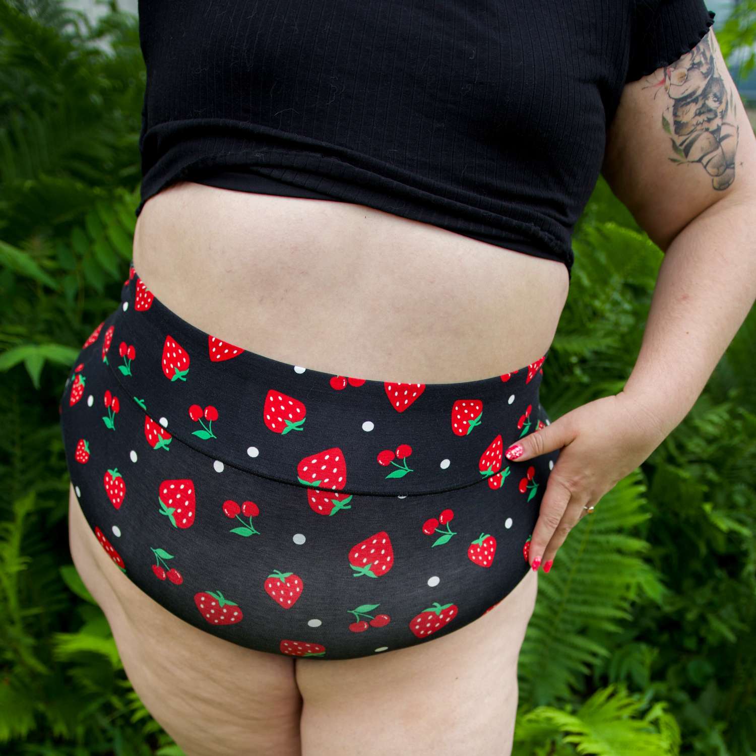 Fruity Super High Waist Slip – Schwarz
