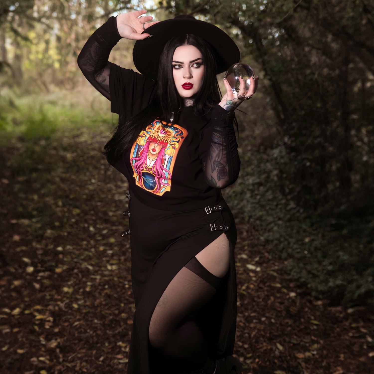 Major Arcana Boxy Tee - II Die Hohepriesterin