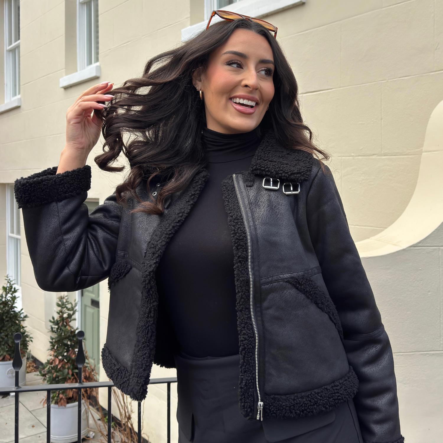 Bessie Aviator Jacke – Schwarz