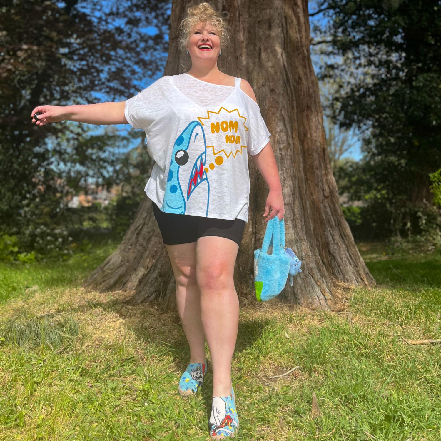 Debbie Off-Shoulder Tee – NOM-NOM Hai-Print