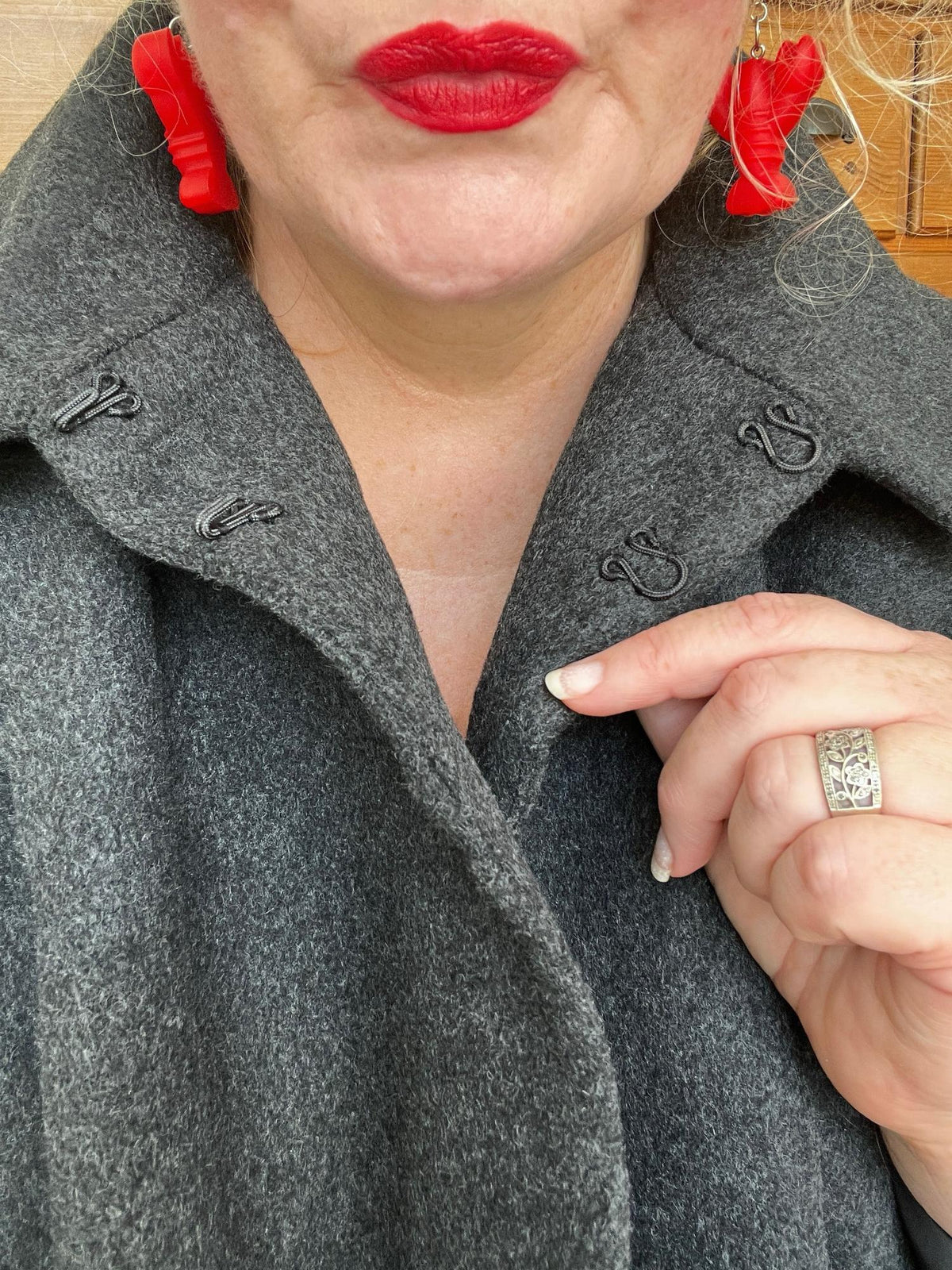 Wollcape mit Kragen - Anthrazit