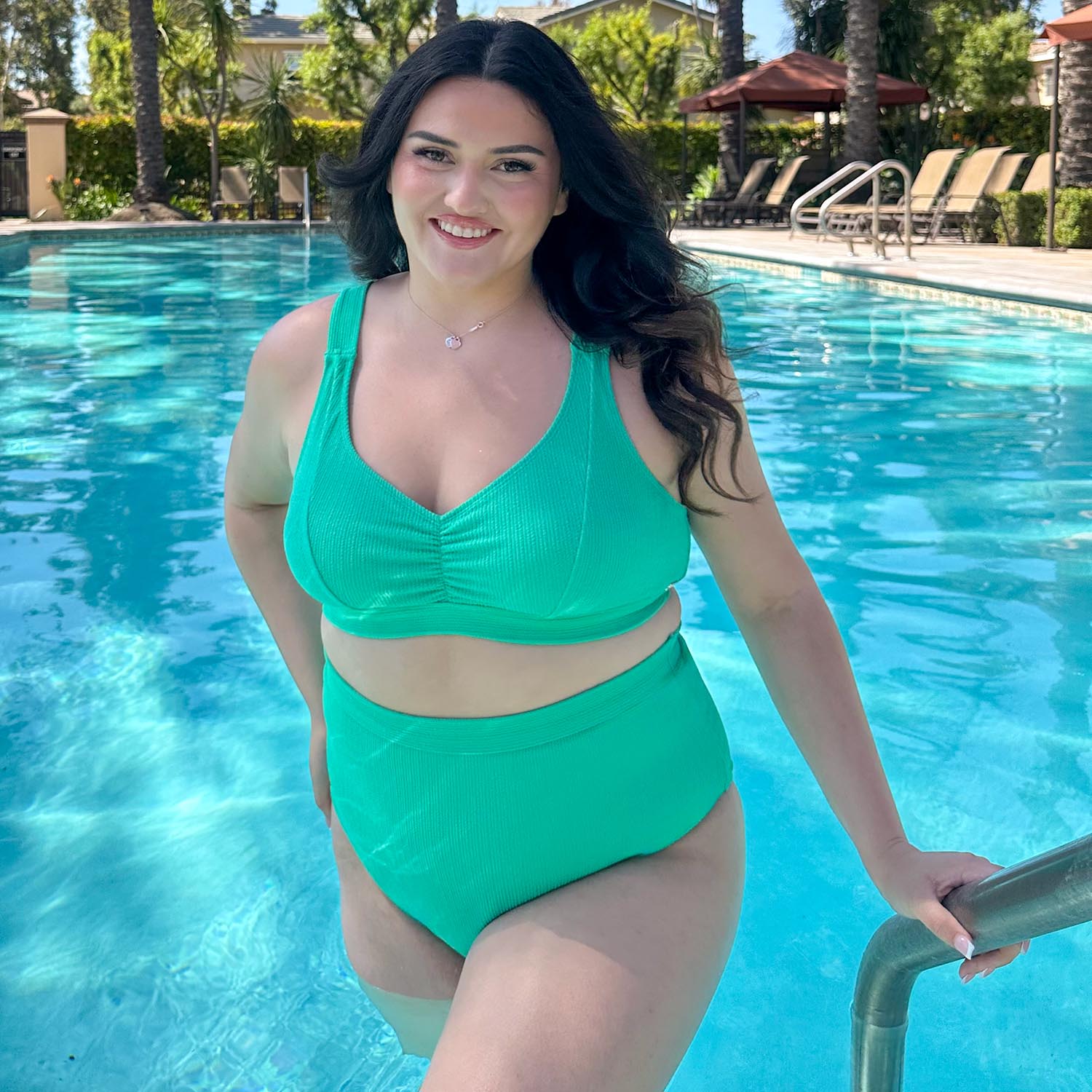 Lexi - Size E