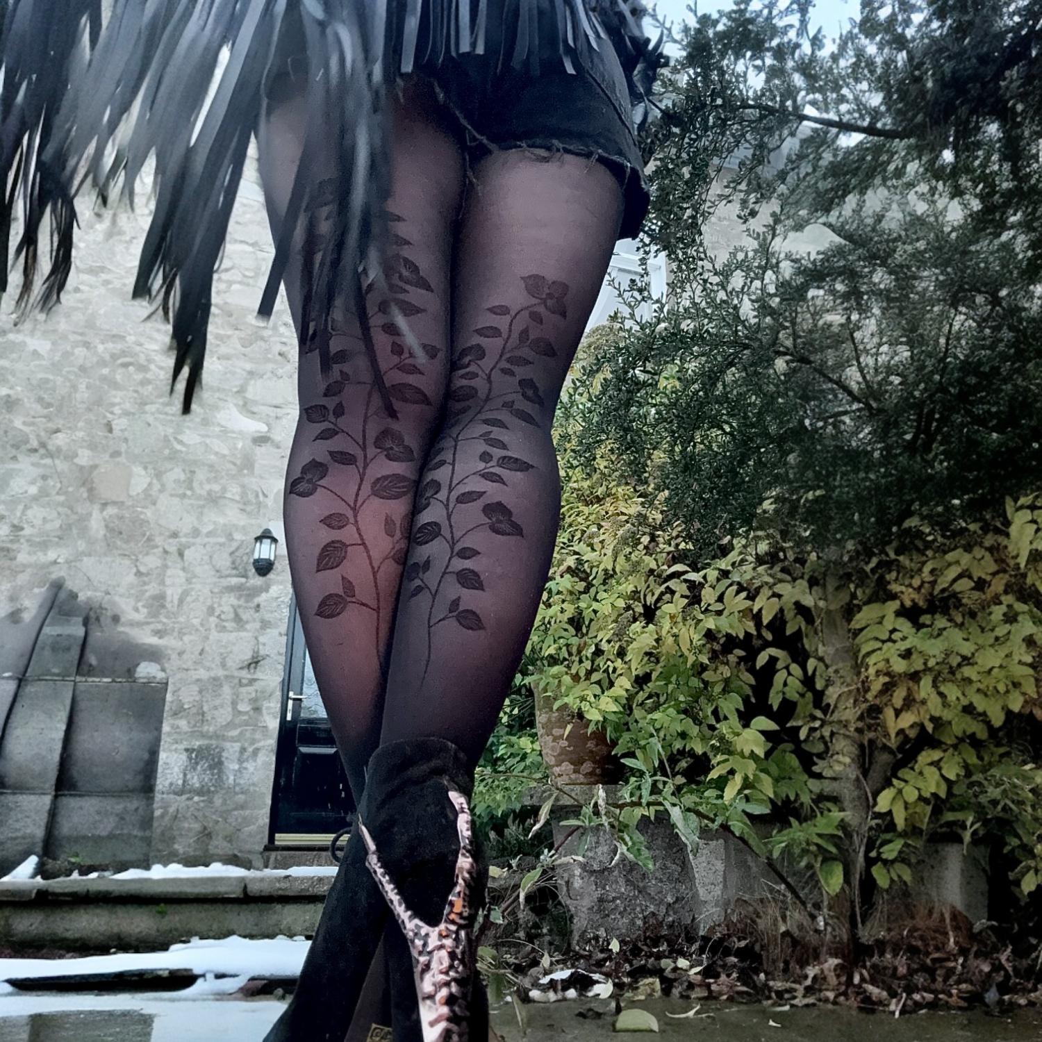 30 Denier Strumpfhosen - Corra Bloom Flower Seam - Schwarz