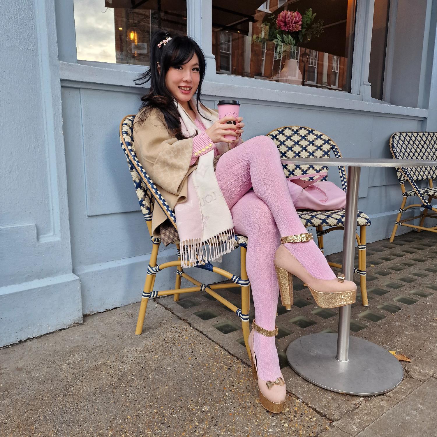 Grannies Zopfstrick Wollstrumpfhosen V2 - Piglet