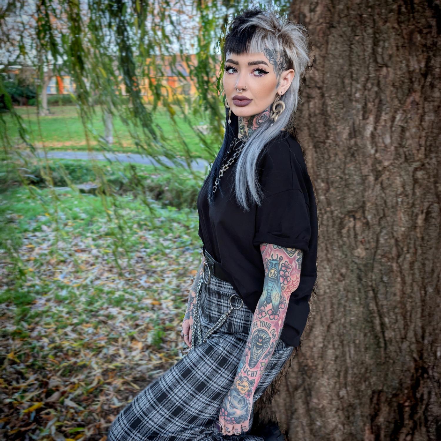 Major Arcana Unisex Tee - XX Das Gericht